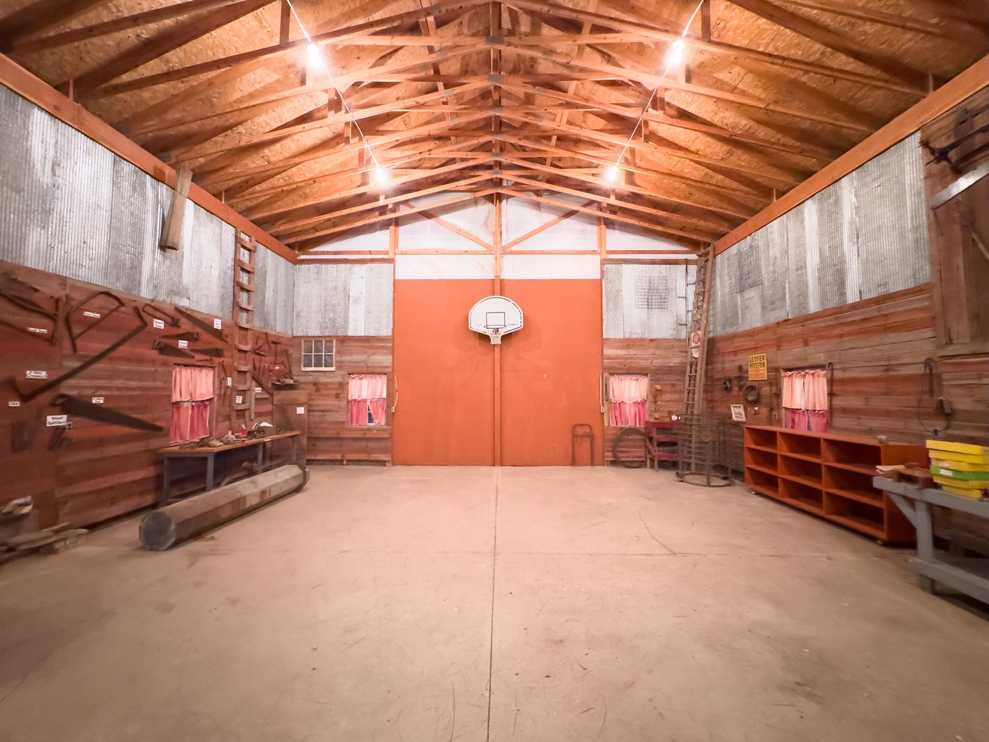 19256 N 1330 East Road