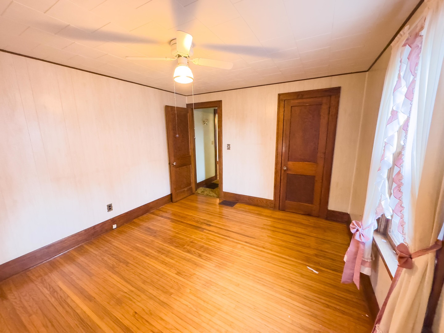 732 W Reynolds Street