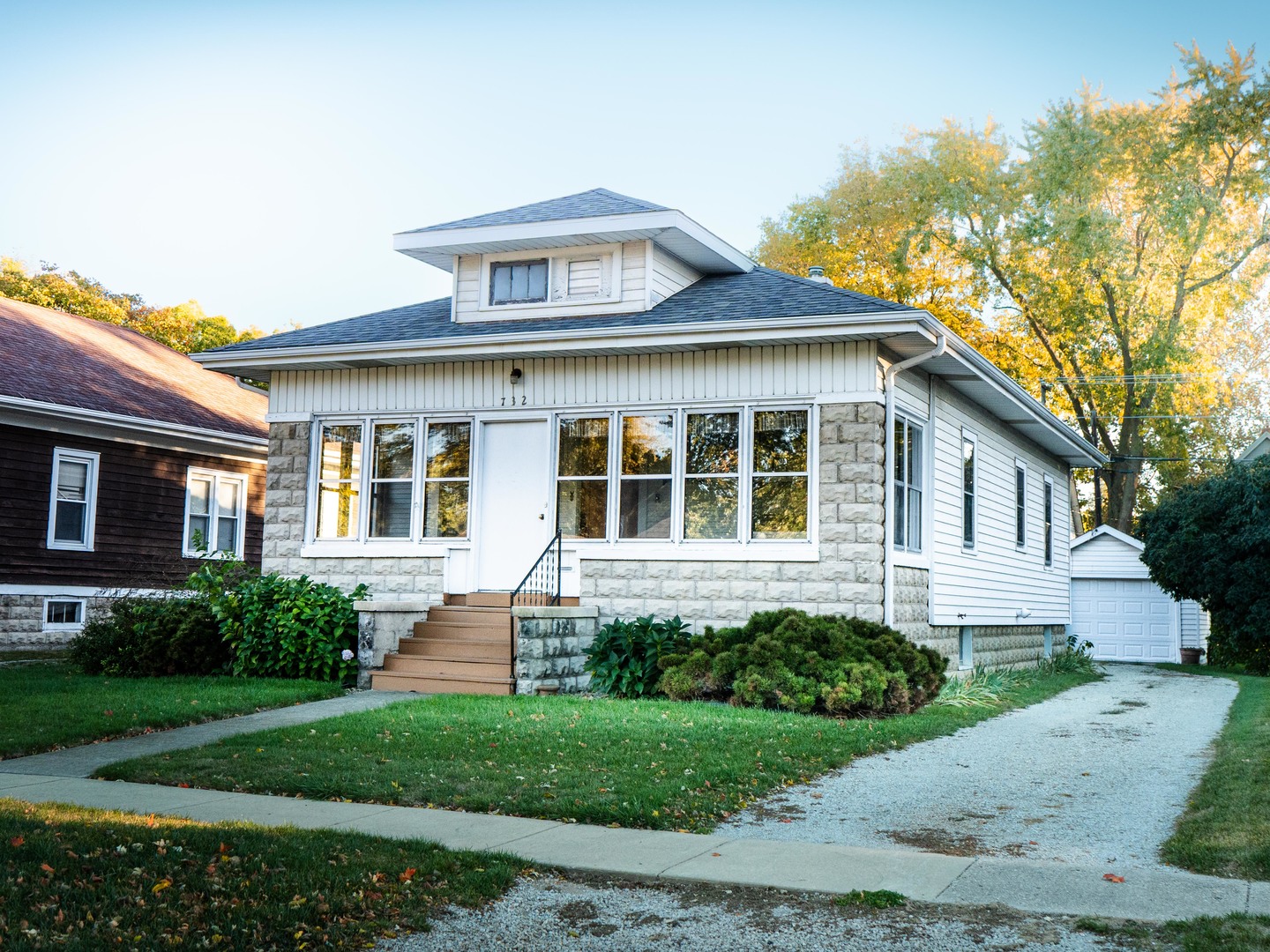 732 W Reynolds Street