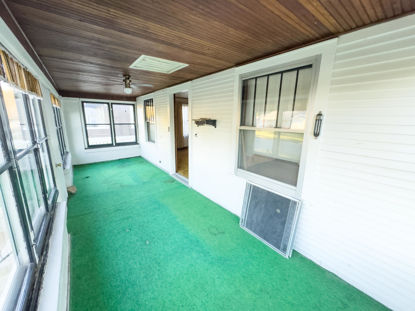 732 W Reynolds Street