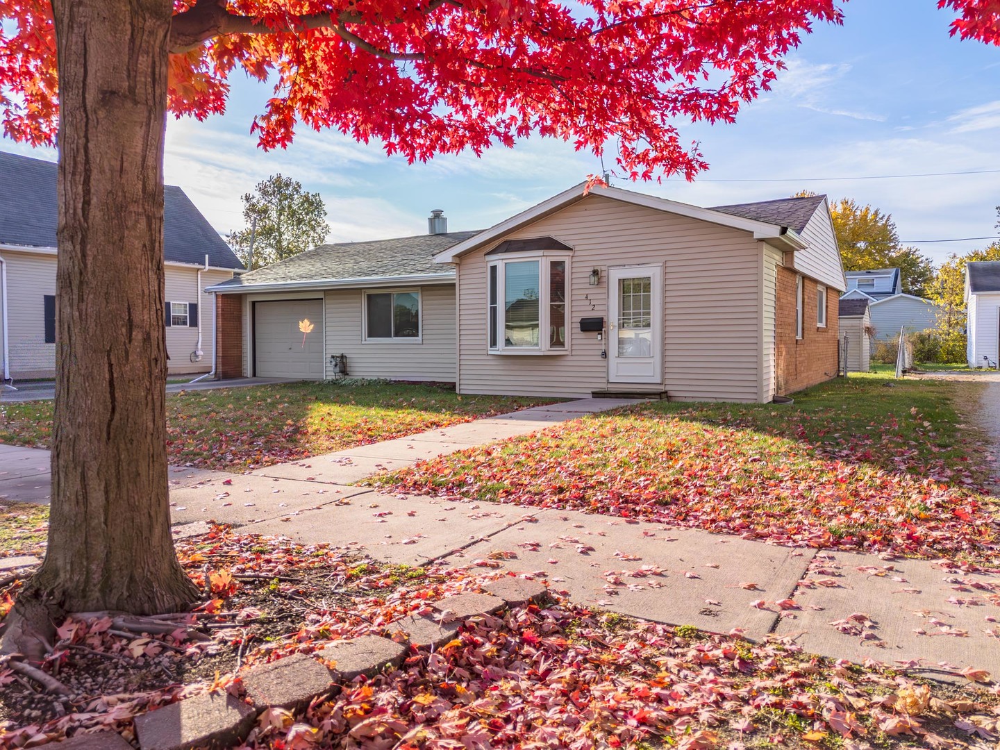 412 E Prairie Street