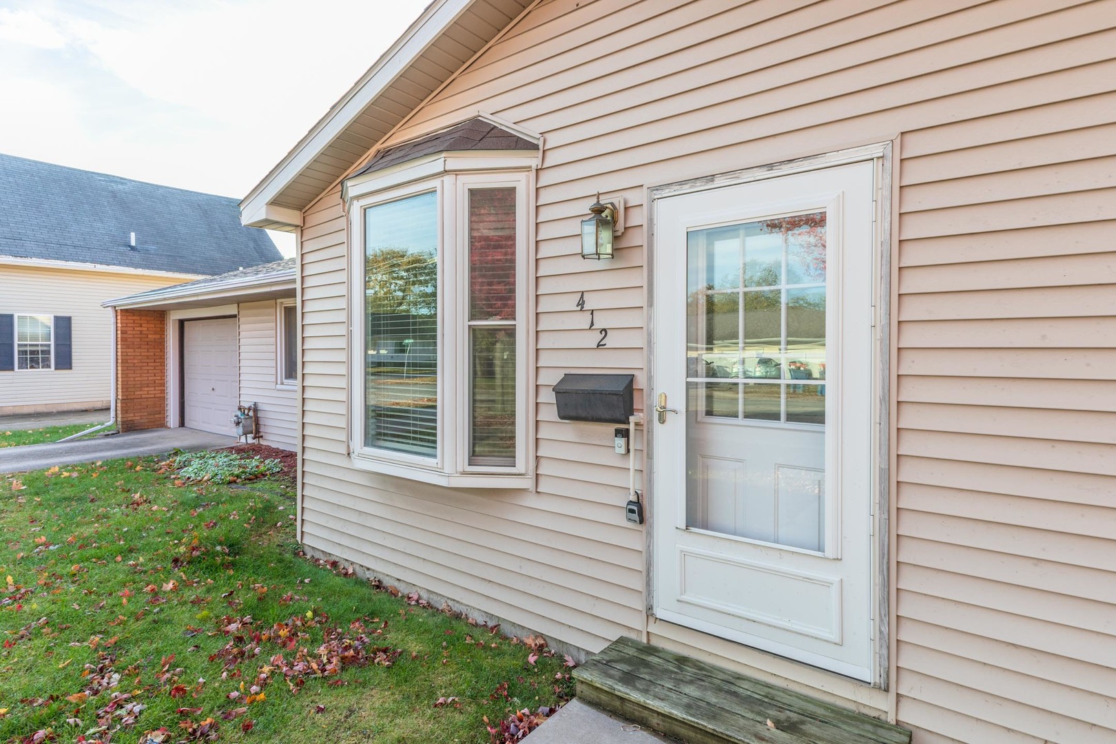 412 E Prairie Street