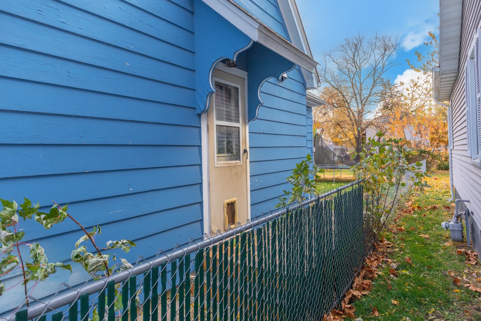 720 W Moulton Street