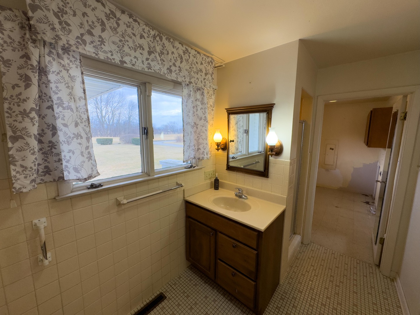 100 S Westview Drive