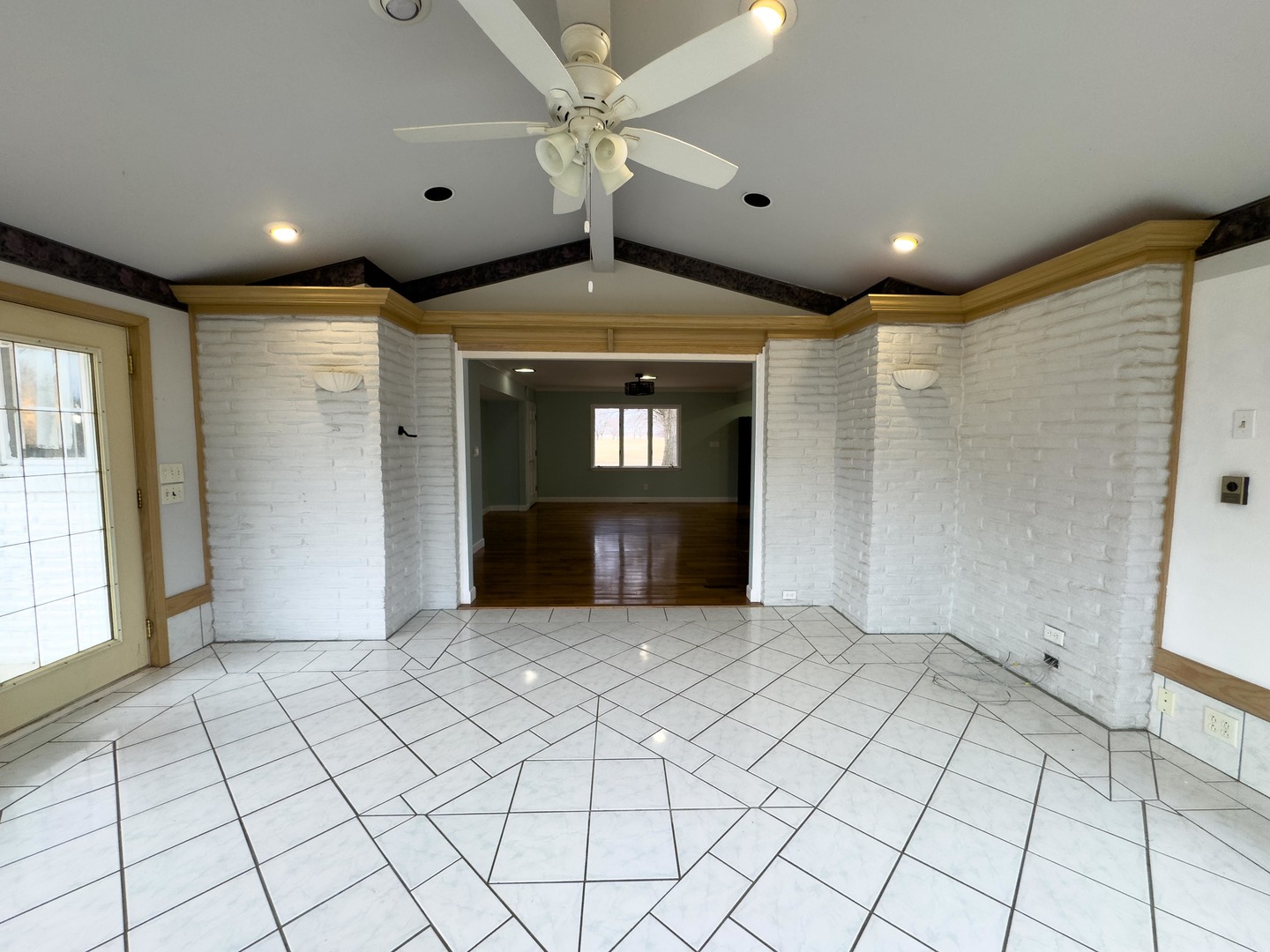 100 S Westview Drive