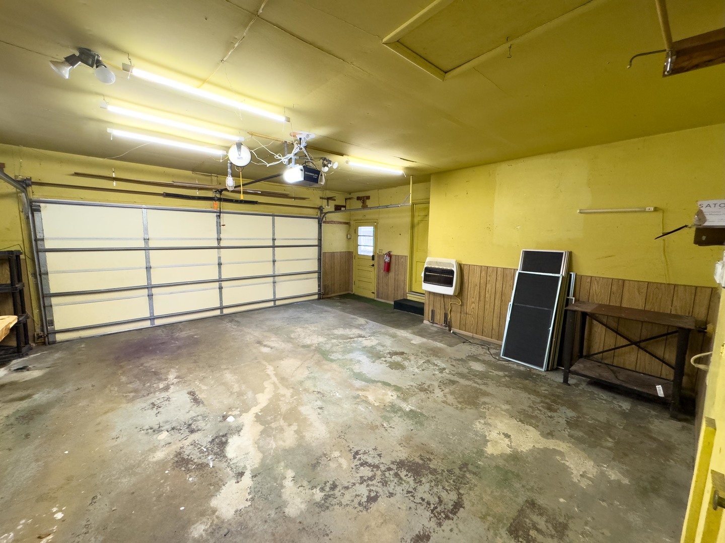 100 S Westview Drive