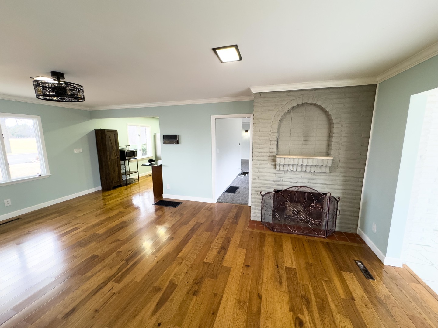 100 S Westview Drive