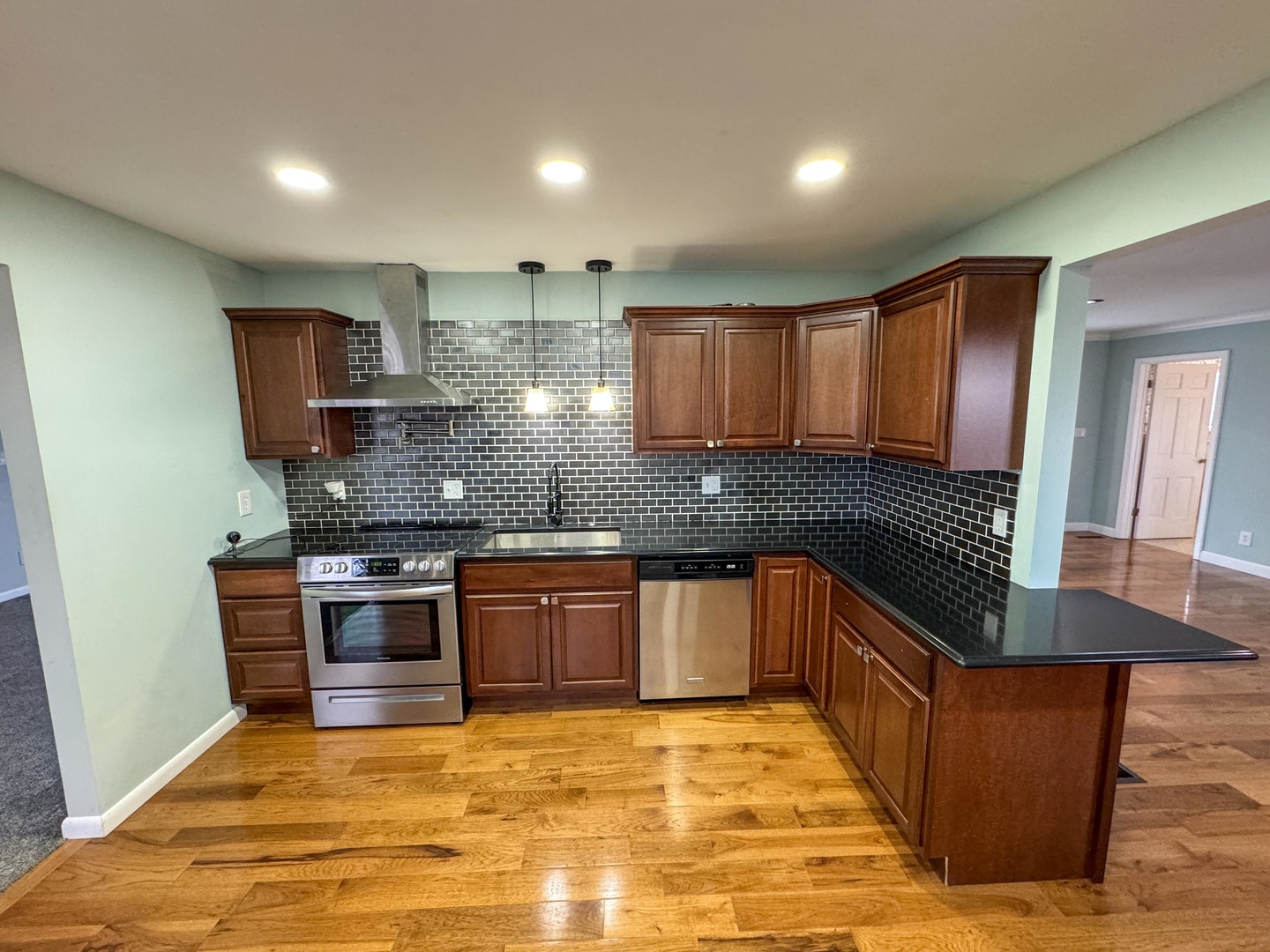 100 S Westview Drive