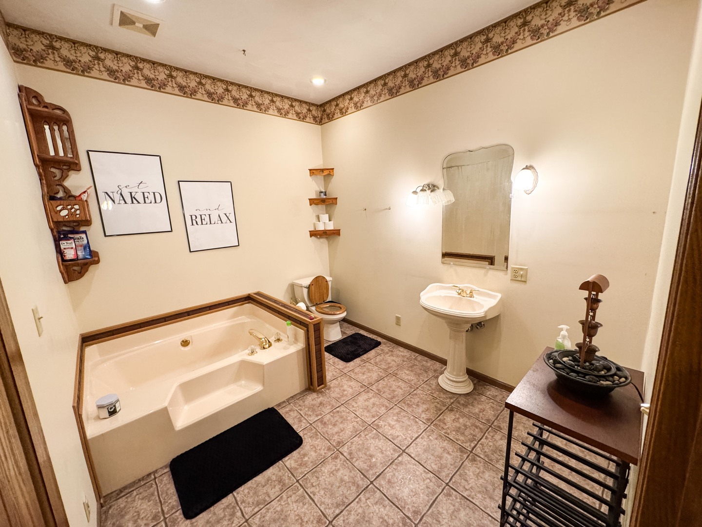 203 W Madison Street