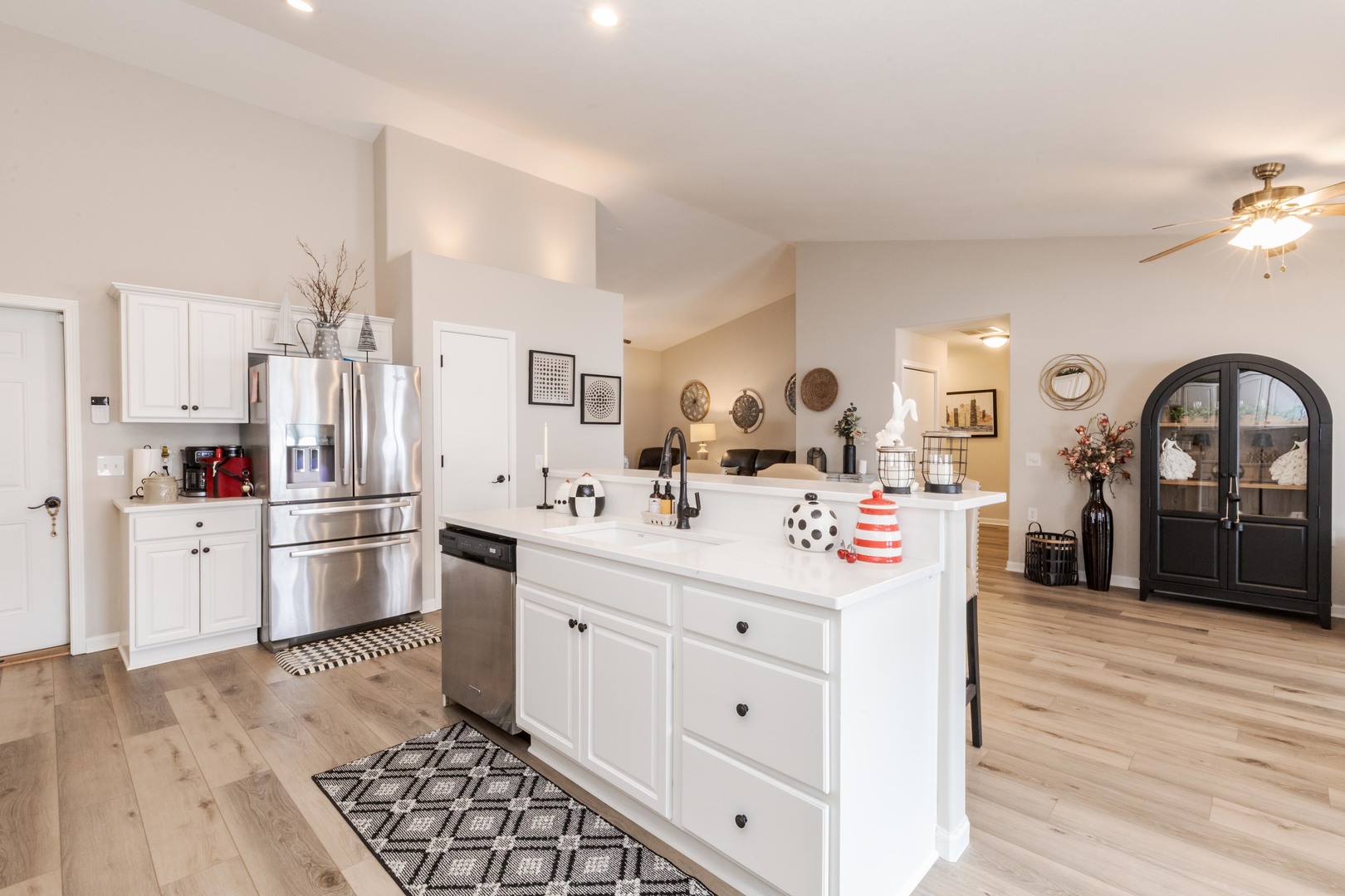 2331 Eastwood Avenue