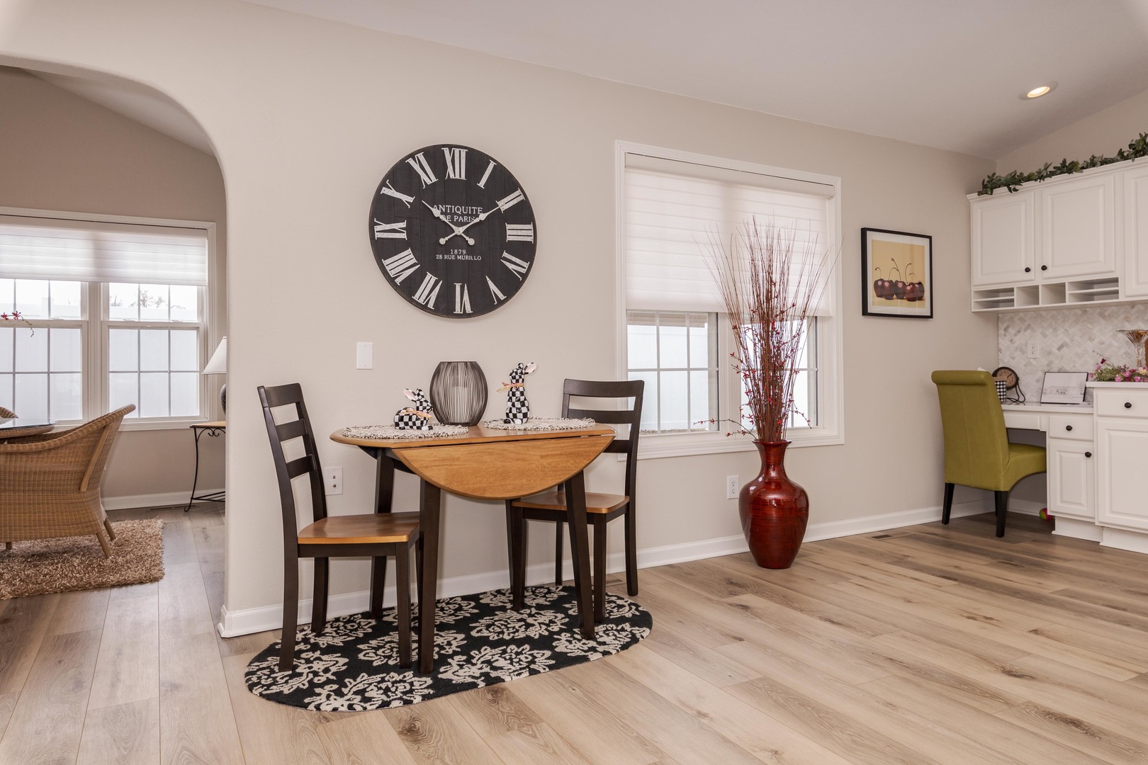 2331 Eastwood Avenue