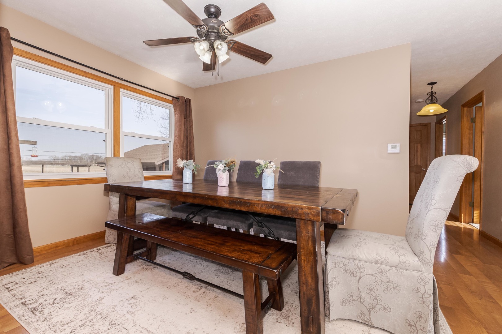 205 N Crestview Drive