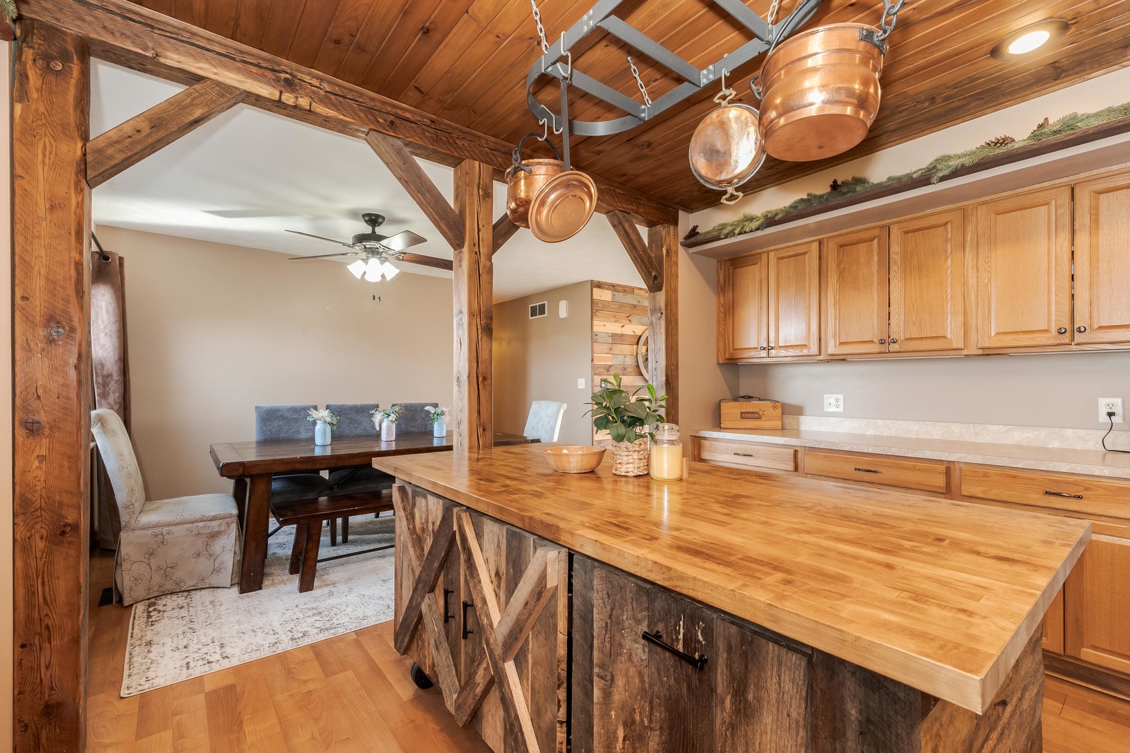 205 N Crestview Drive