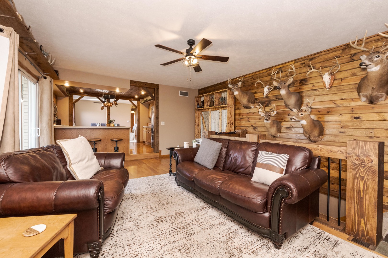 205 N Crestview Drive