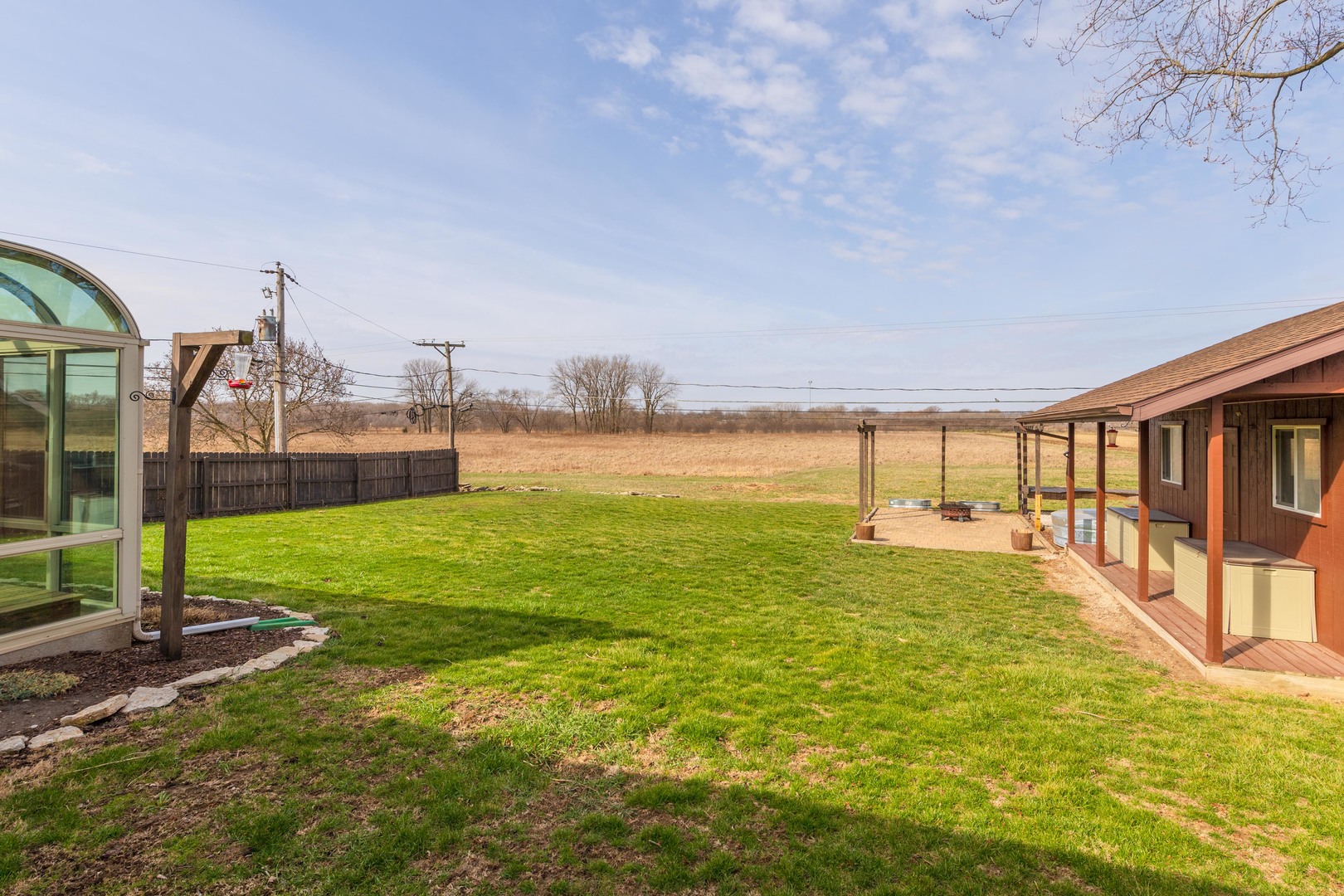 205 N Crestview Drive