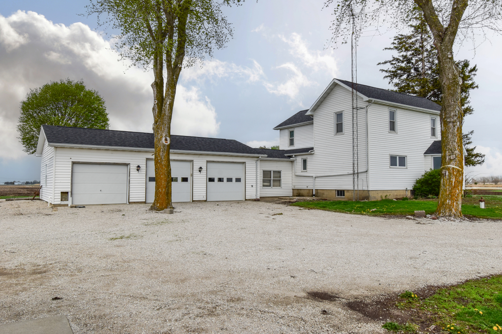 11323 N 1500 East Road