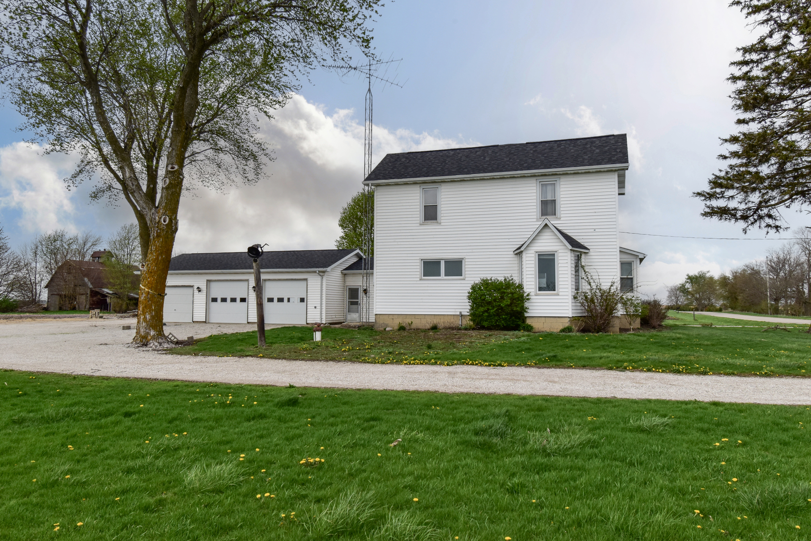11323 N 1500 East Road