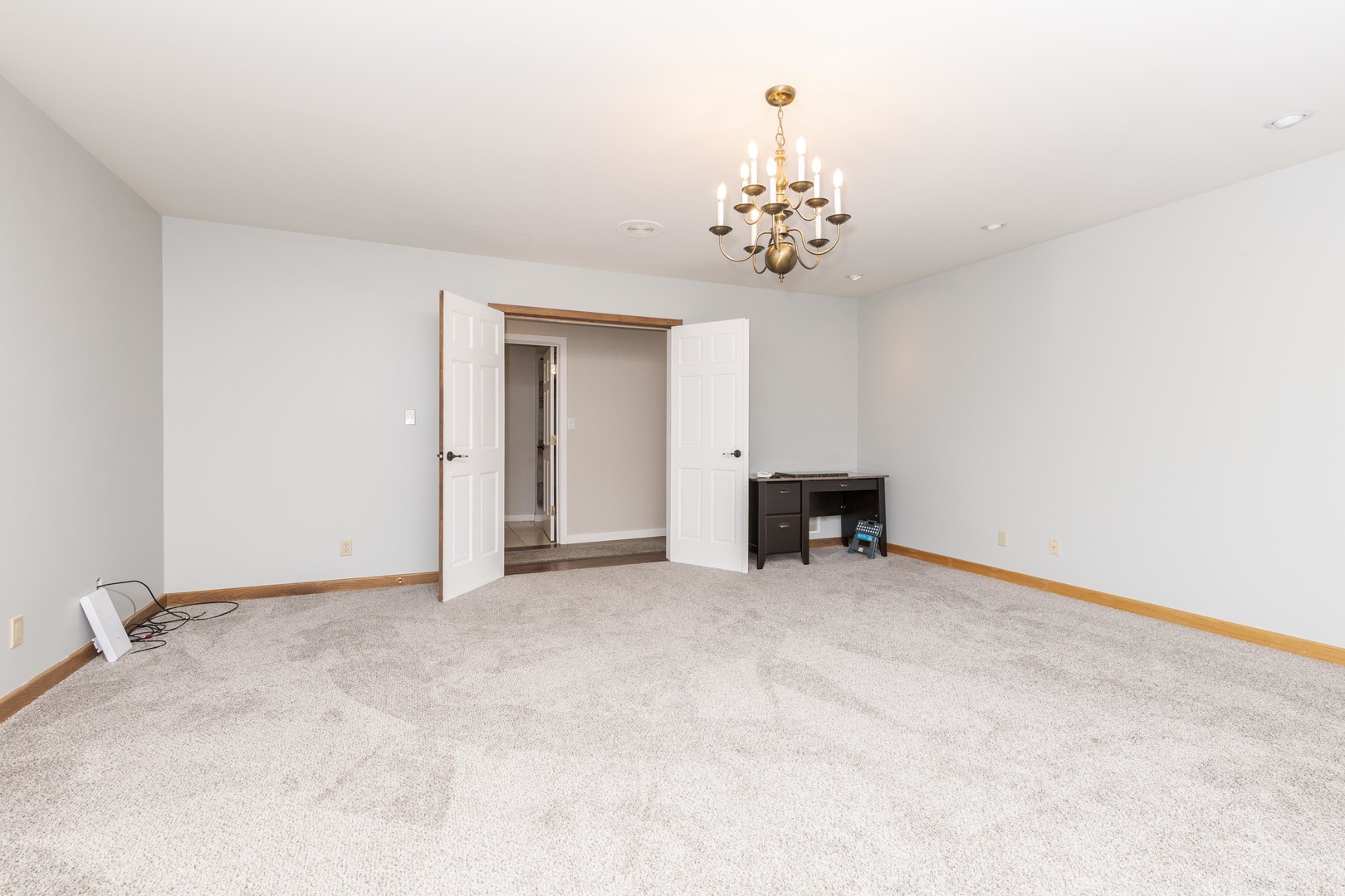 1810 Cardinal Court