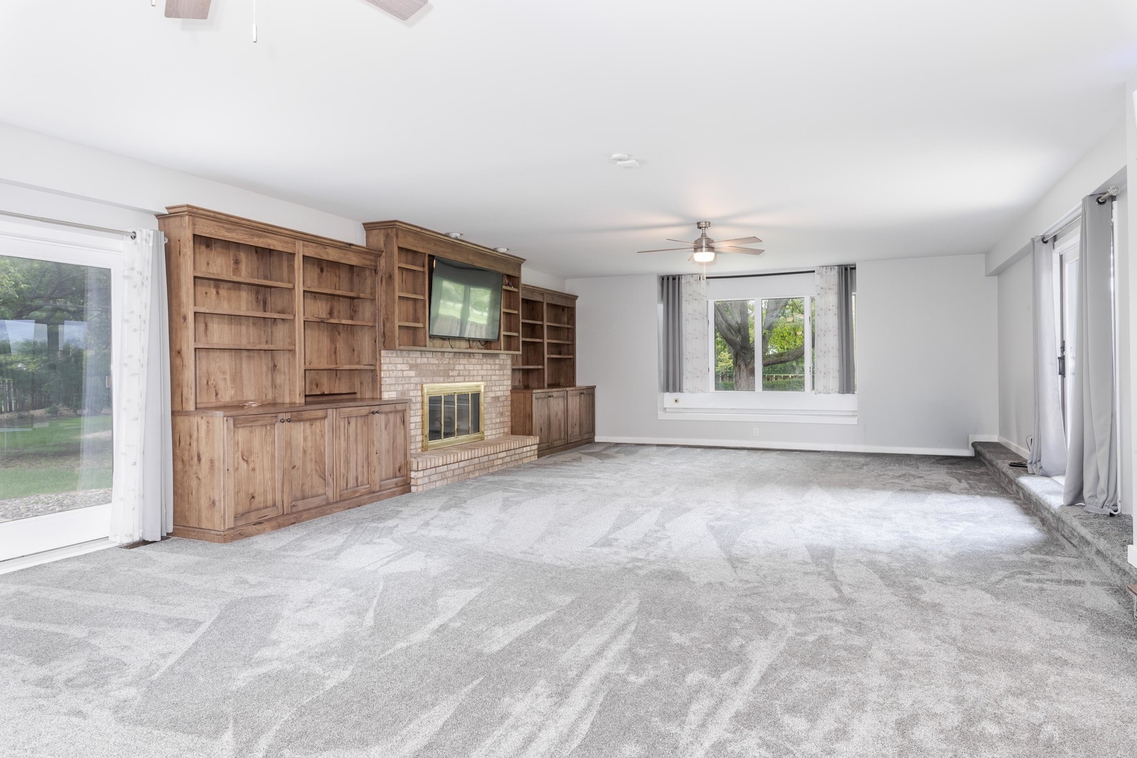 1810 Cardinal Court