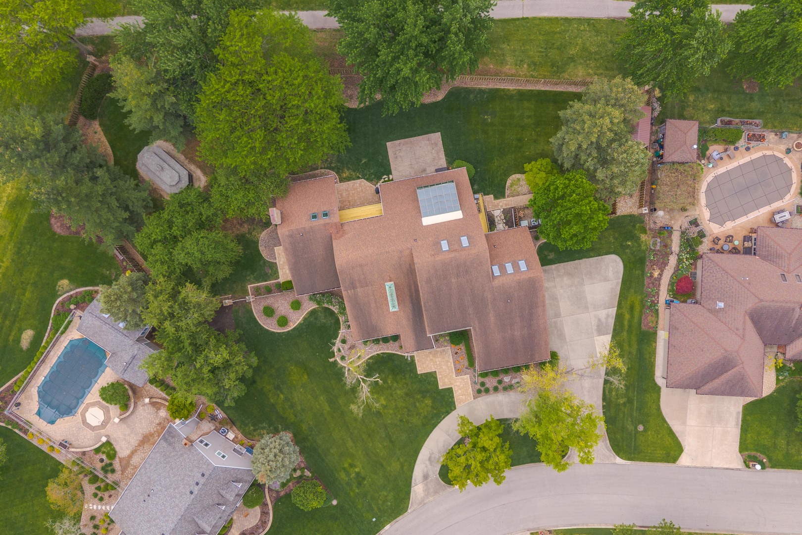 1810 Cardinal Court
