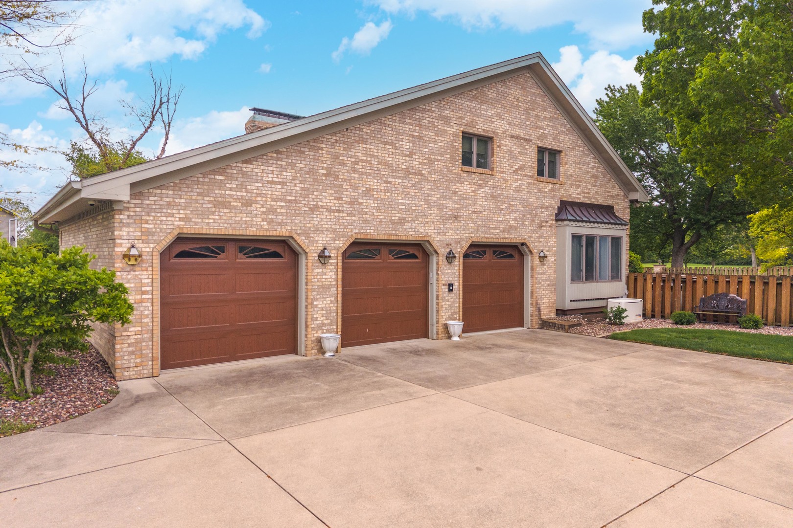 1810 Cardinal Court