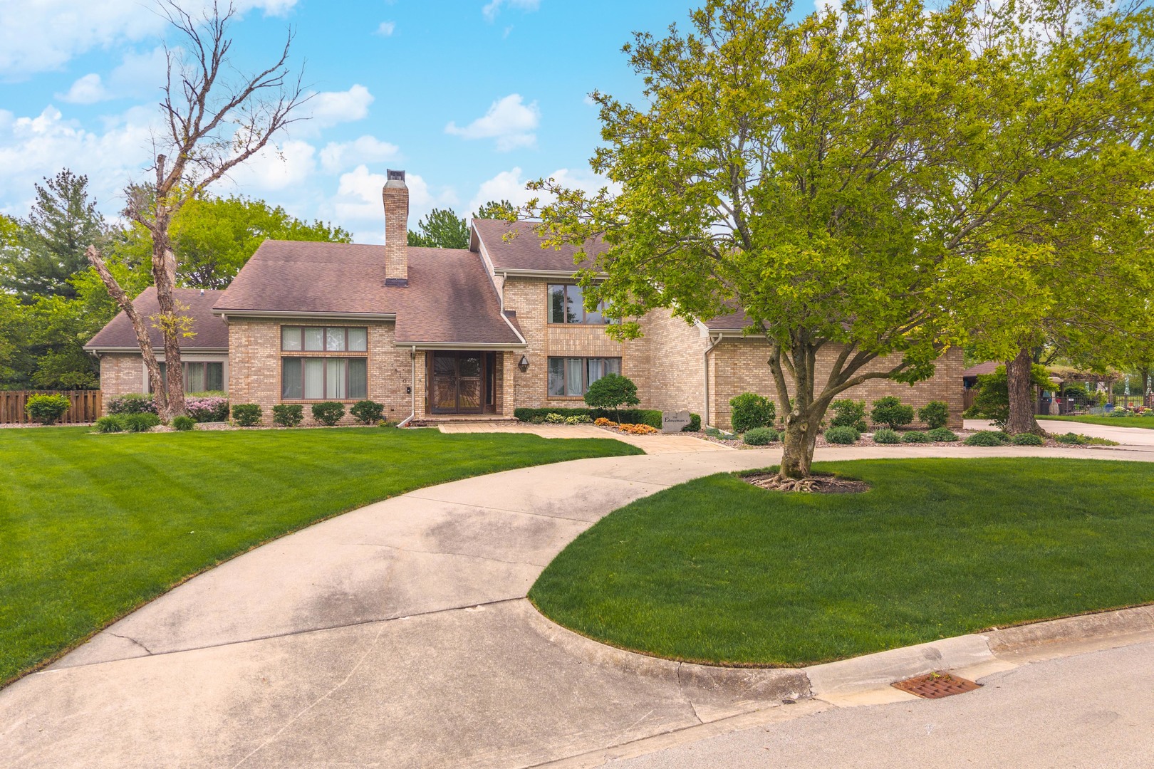 1810 Cardinal Court