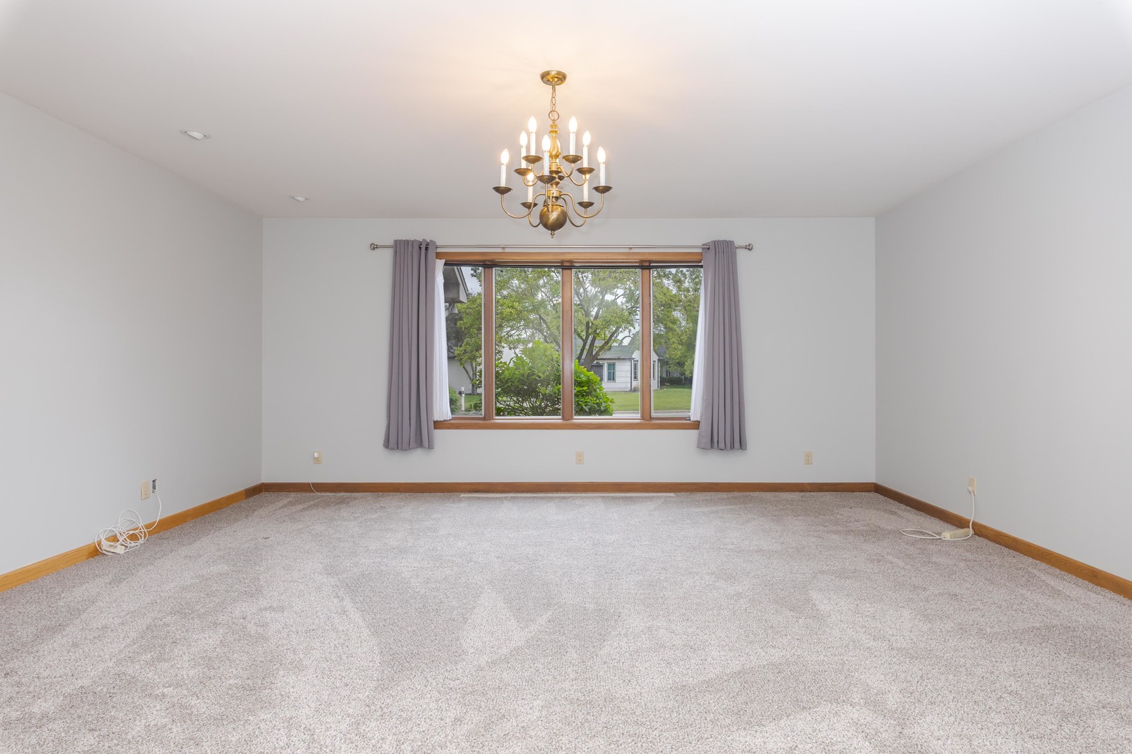 1810 Cardinal Court