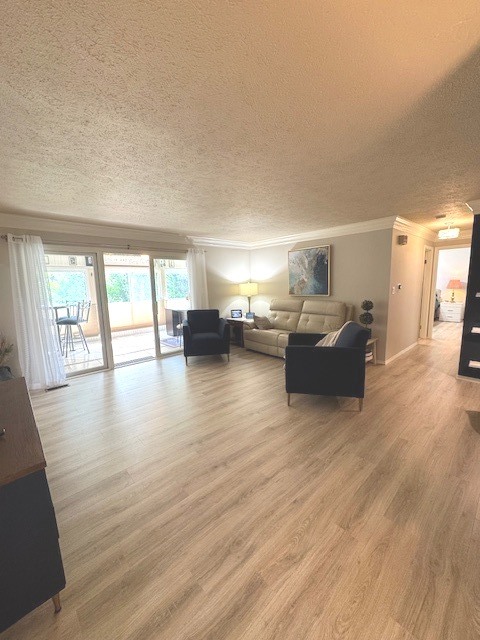 307 Carol Court Unit: D1