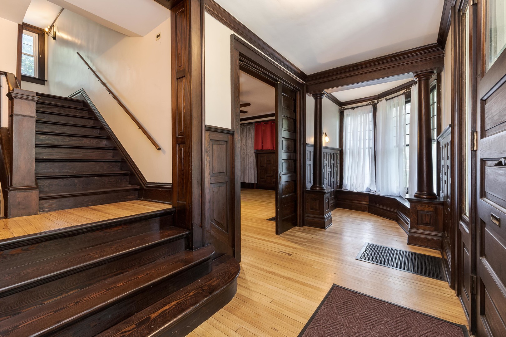 407 W Grove Street