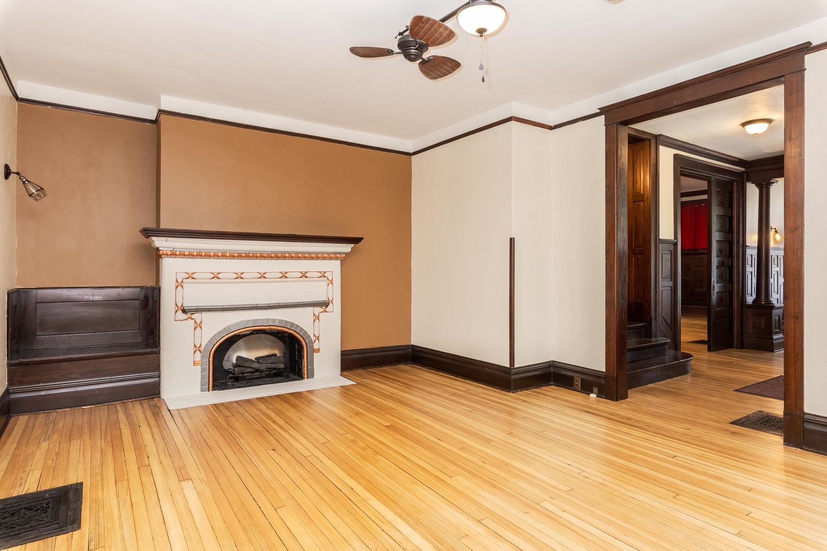 407 W Grove Street