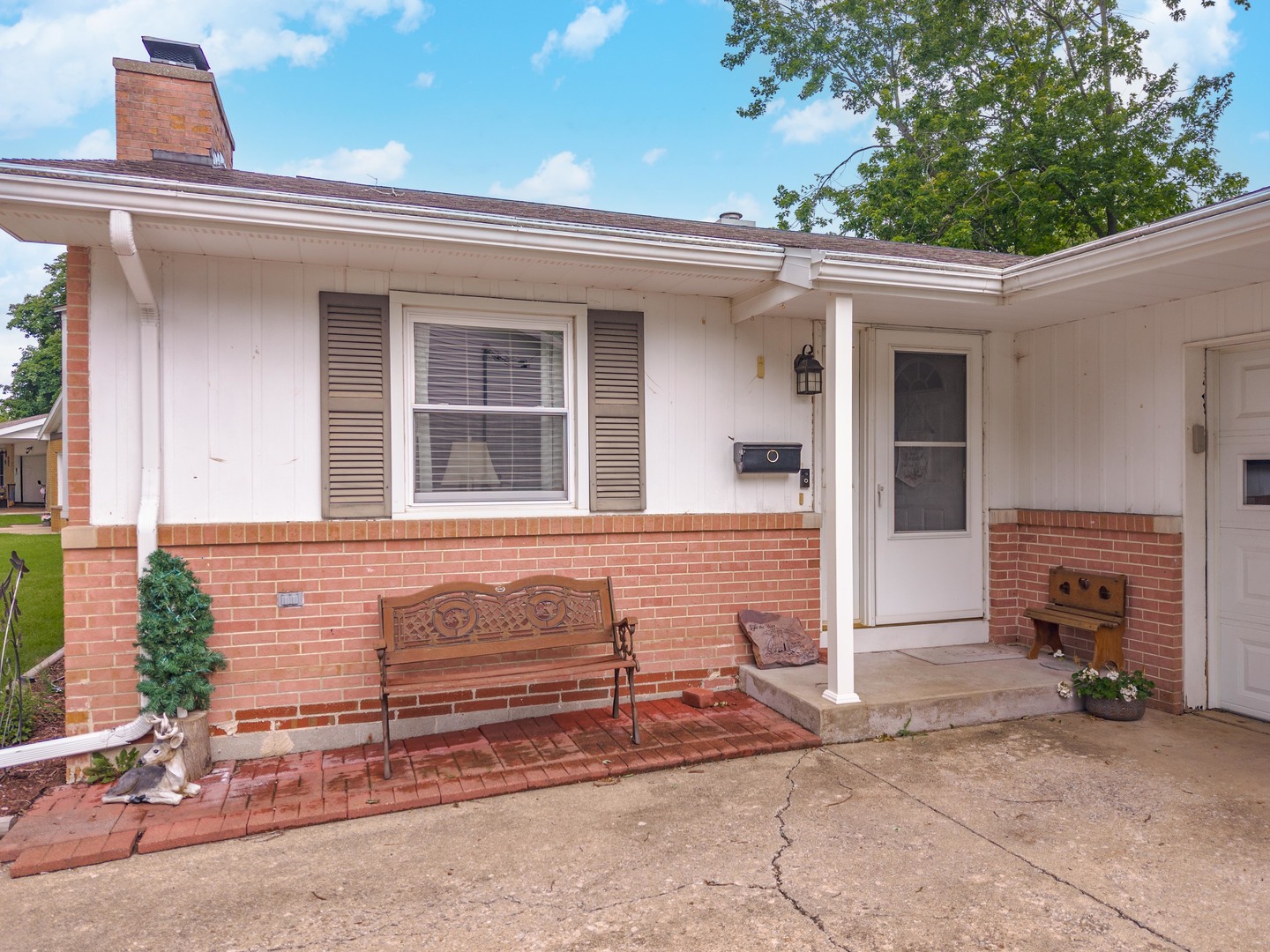 3 Manor Drive