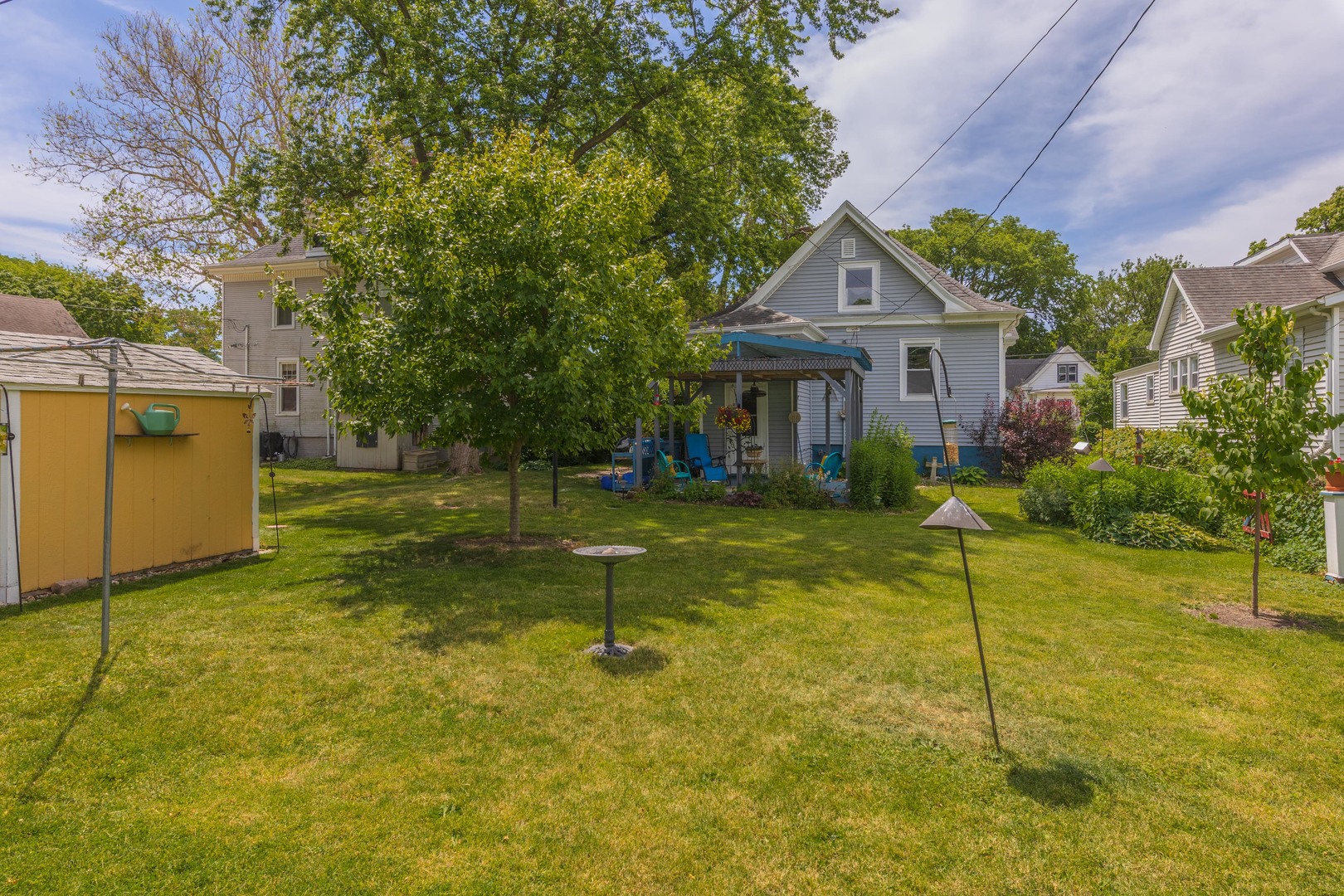 729 W Henry Street