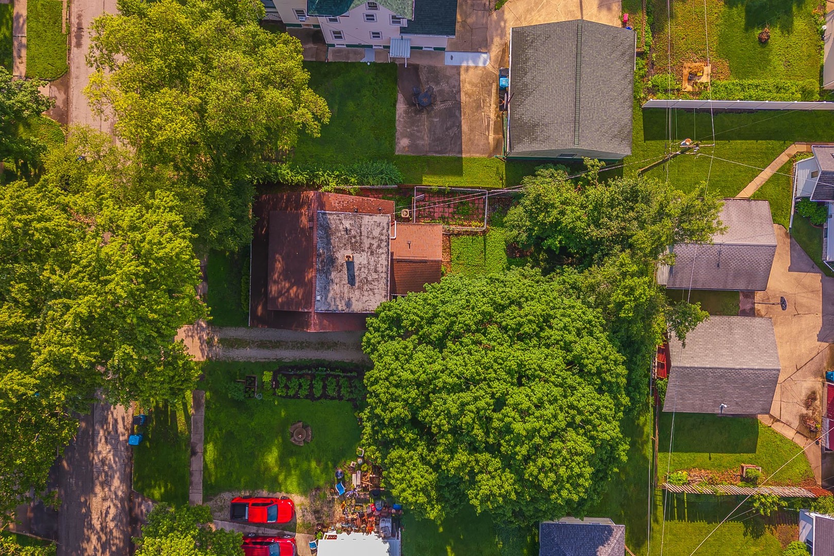 216 E Elmwood Street