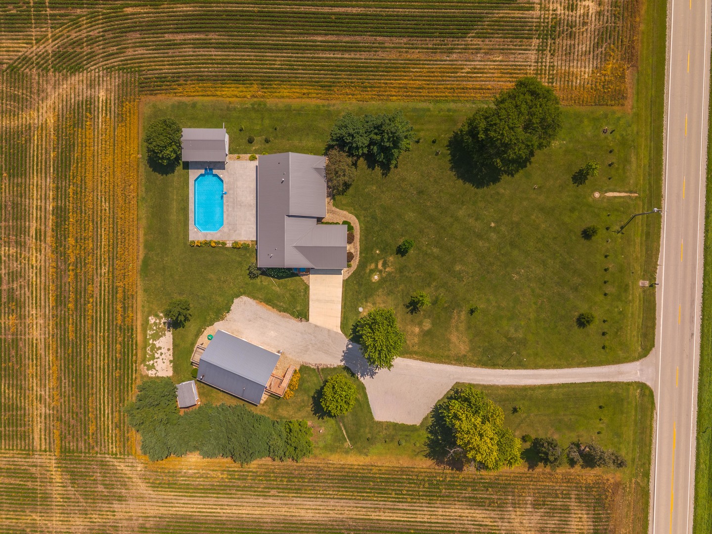 9850 N 300 East Road