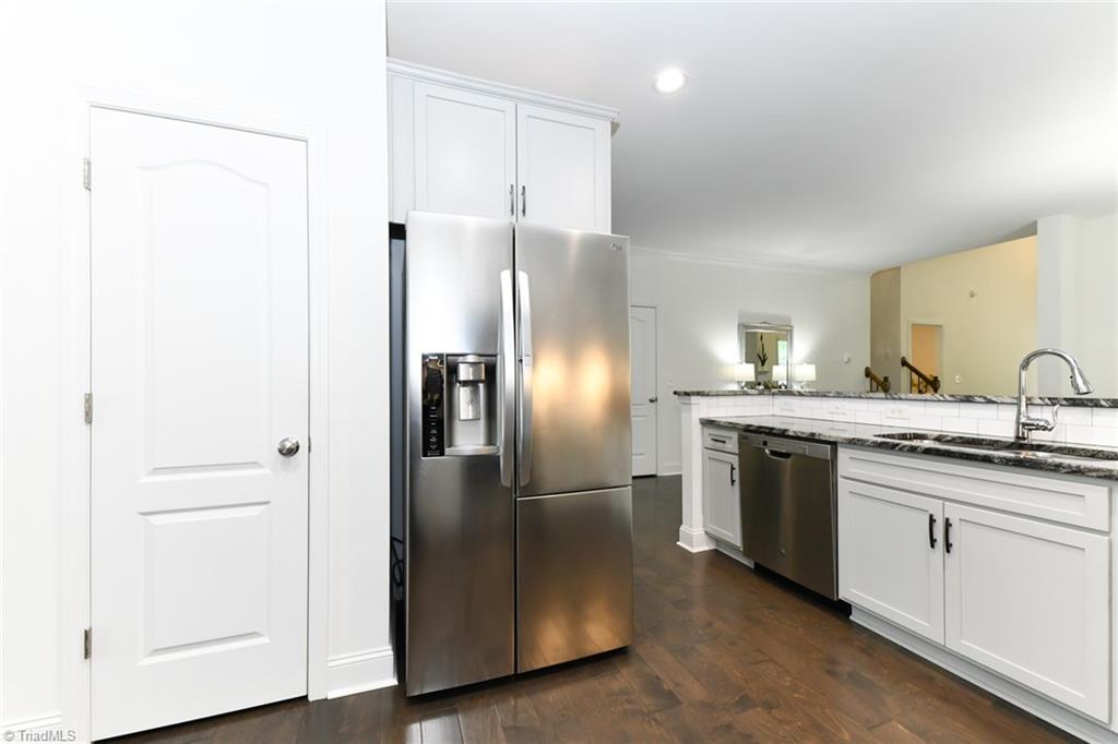 5469 Noble View Drive