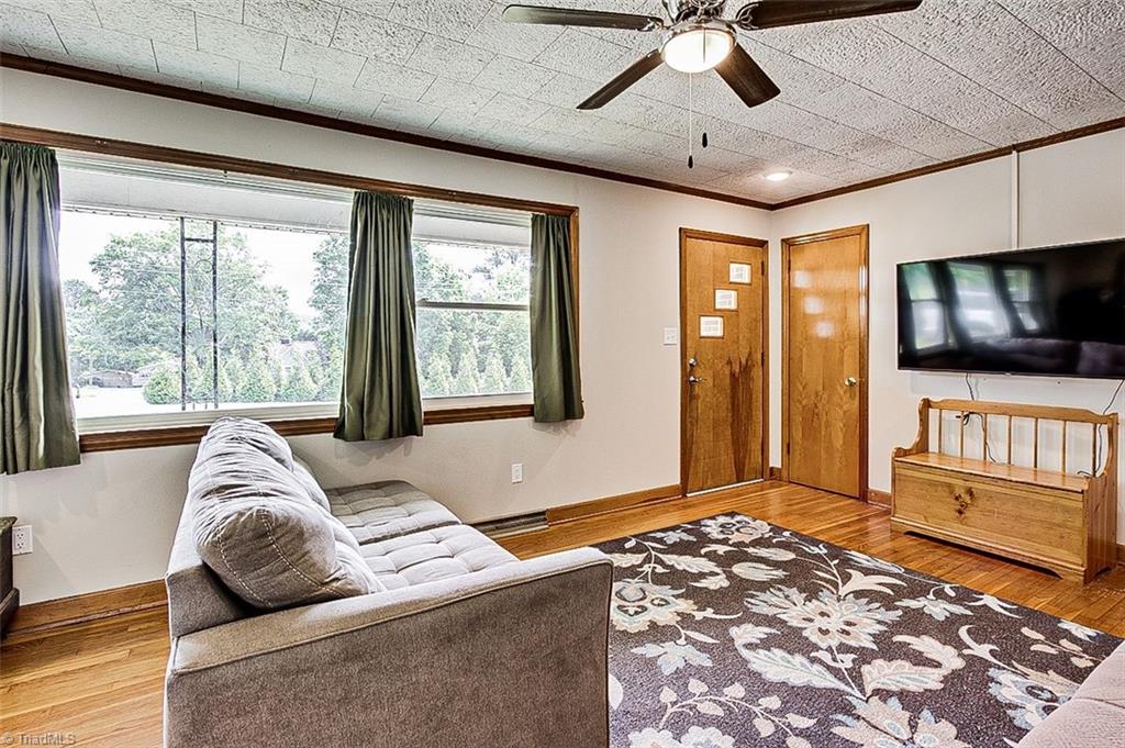 1597 Wicker Lovell Road