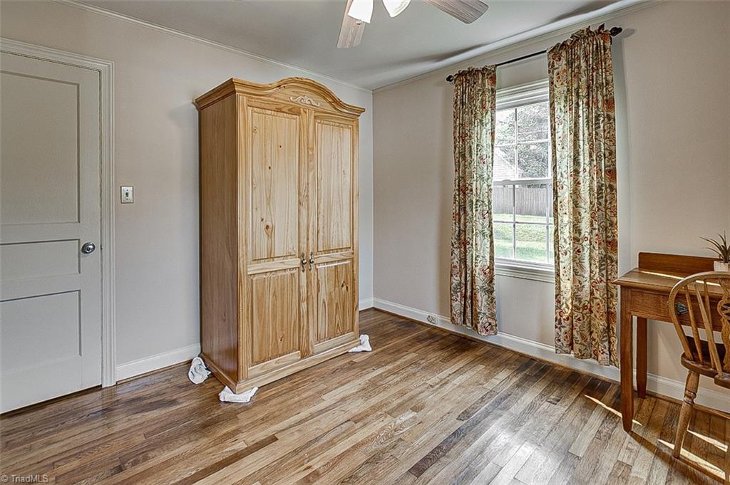 2305 Fernwood Drive