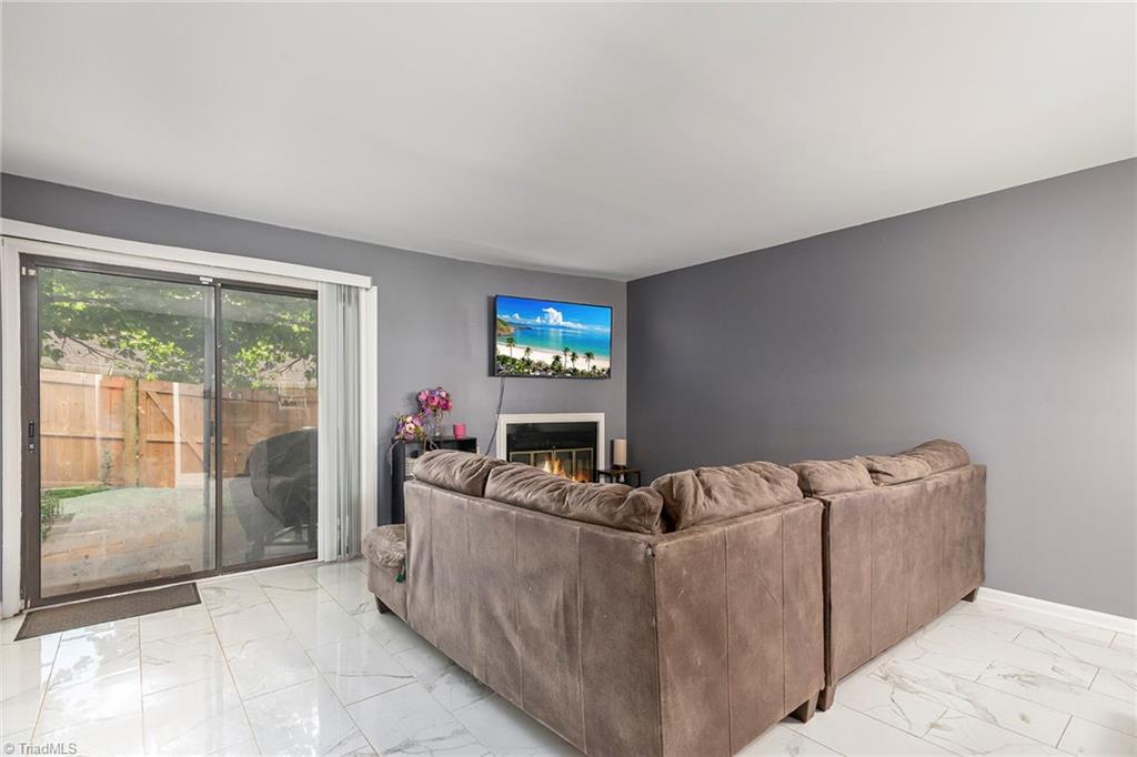 309 E Montcastle Drive # C