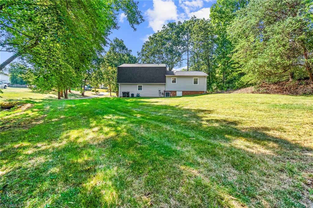 1004 Applegate Court