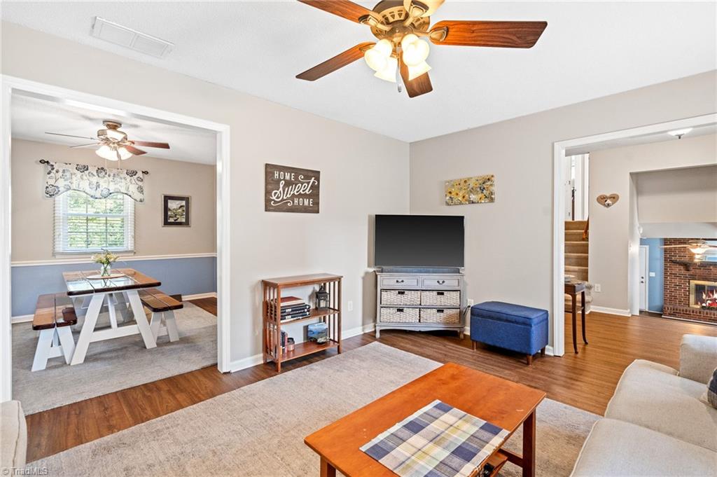 1004 Applegate Court