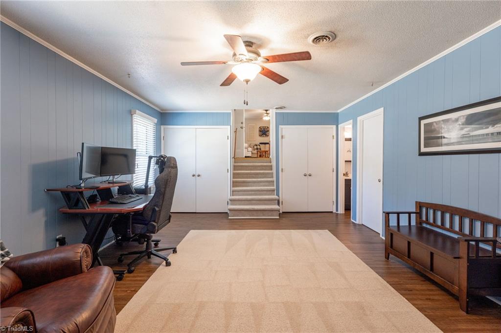 1004 Applegate Court