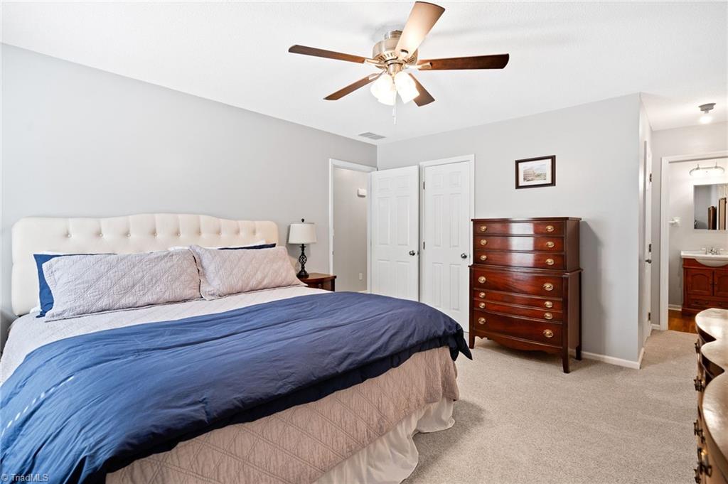 1004 Applegate Court