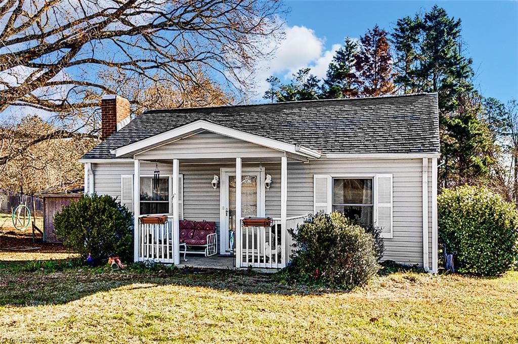 4516 Branson Davis Road