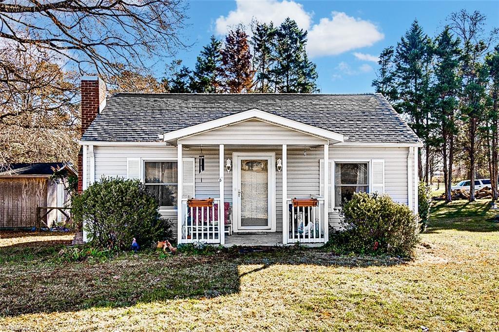 4516 Branson Davis Road