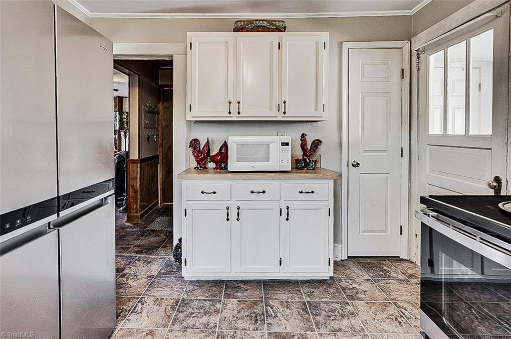4516 Branson Davis Road
