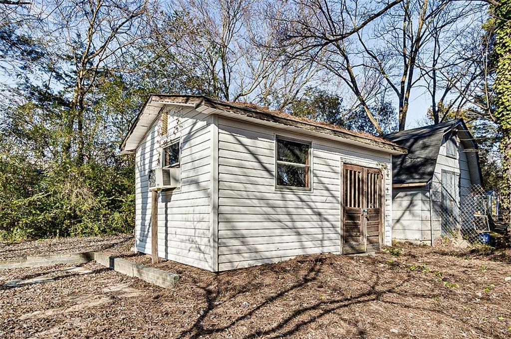 1708 Arrow Wood Road