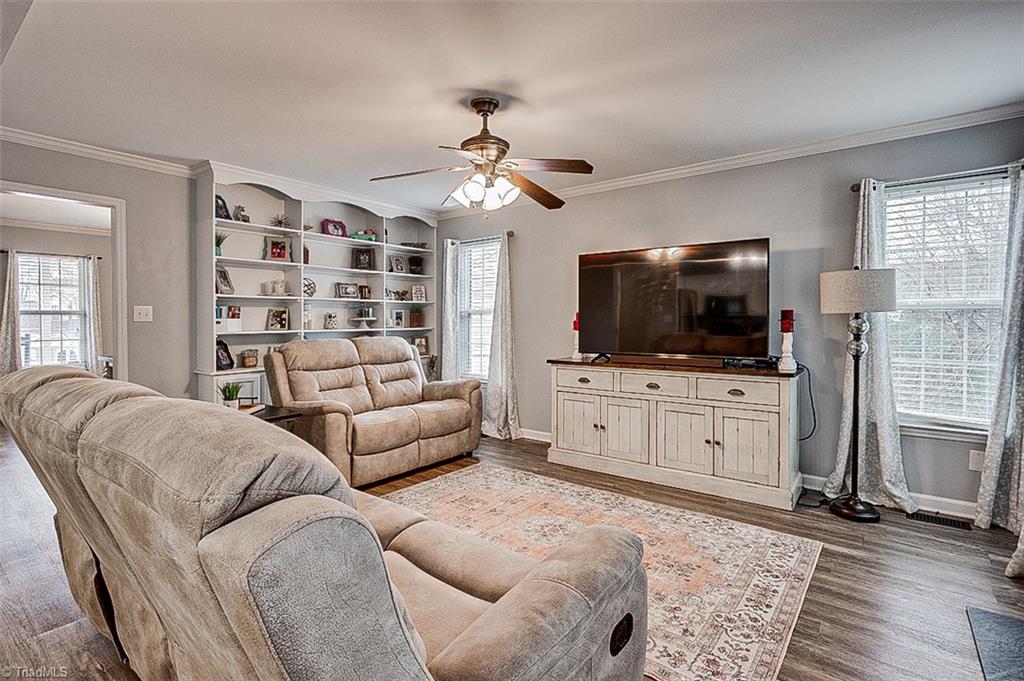2707 Tavern Court