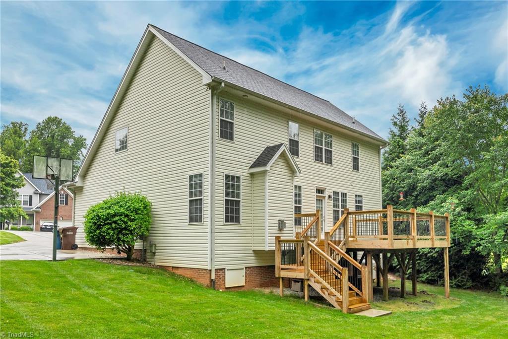 8204 Barnwood Court