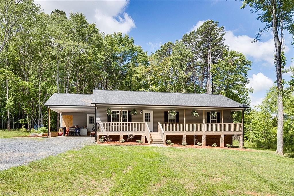 1038 Hub Morris Road