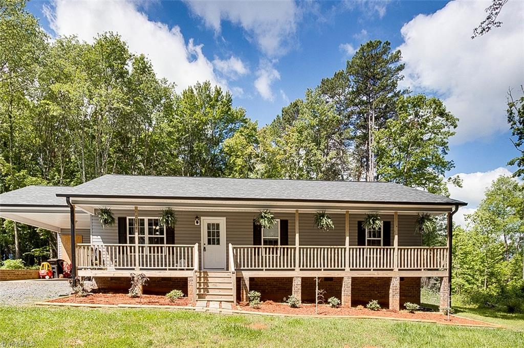1038 Hub Morris Road